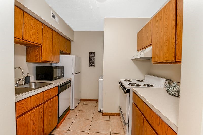 Furnished Finder property 561273_1 photo 7