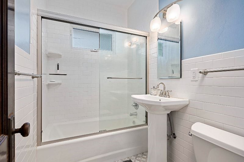 Furnished Finder property 561275_1 photo 11