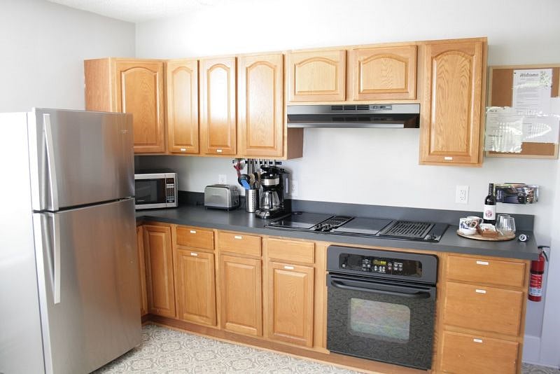 Furnished Finder property 561316_1 photo 3