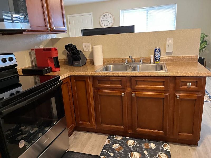 Furnished Finder property 561325_1 photo 13