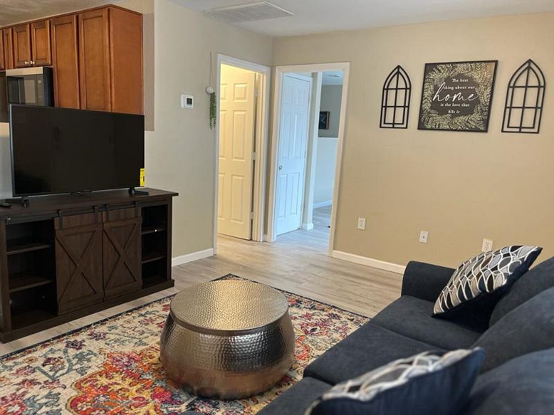 Furnished Finder property 561325_1 photo 18