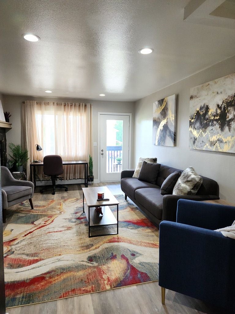 Furnished Finder property 561329_1 photo 4