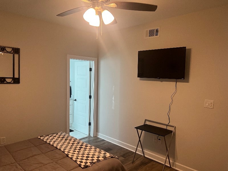 Furnished Finder property 561348_1 photo 16