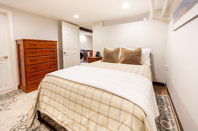 Furnished Finder property 561366_1 photo 9