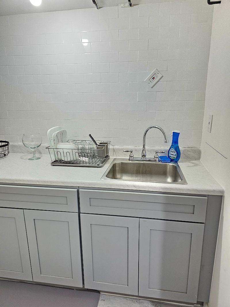 Furnished Finder property 561458_1 photo 8
