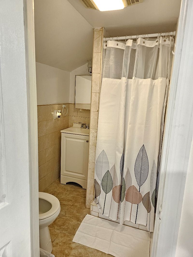 Furnished Finder property 561458_1 photo 12
