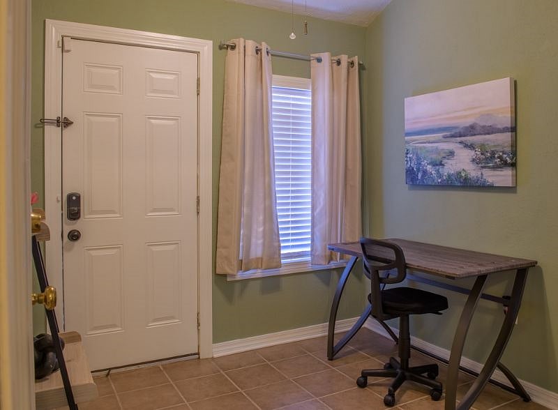 Furnished Finder property 561463_1 photo 19