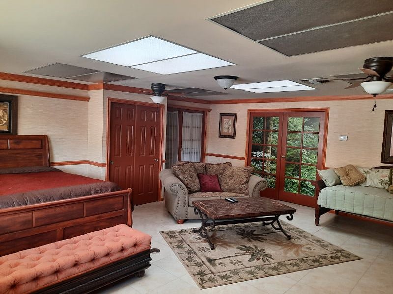 Furnished Finder property 561490_1 photo 12