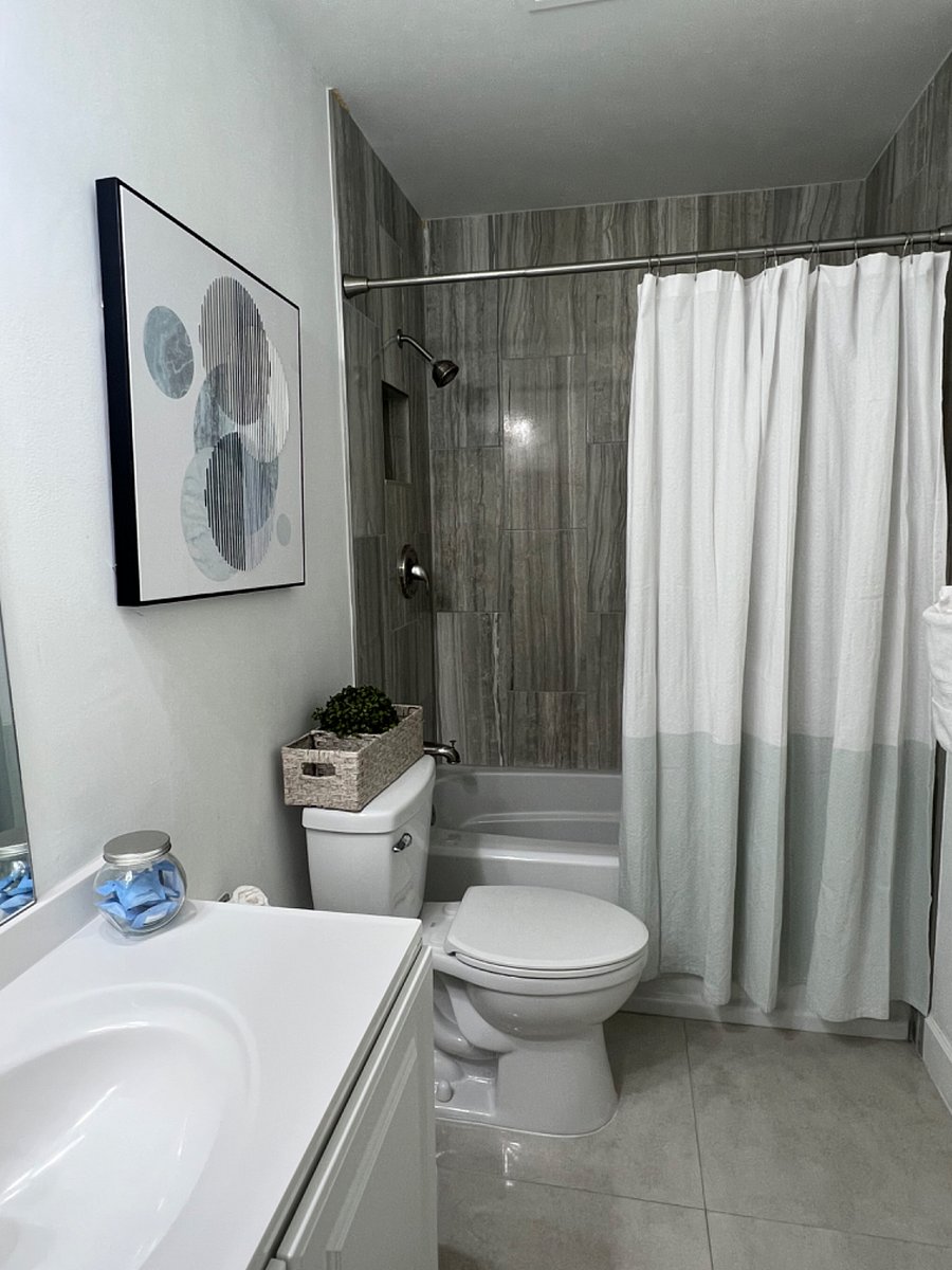 Furnished Finder property 561502_1 photo 8