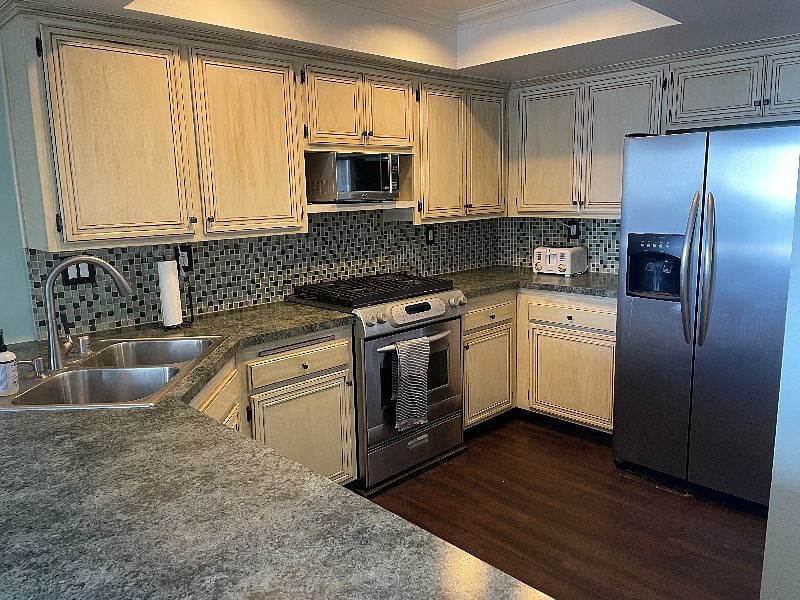 Furnished Finder property 561520_3 photo 8