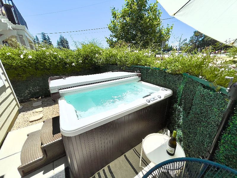 Furnished Finder property 561558_1 photo 12