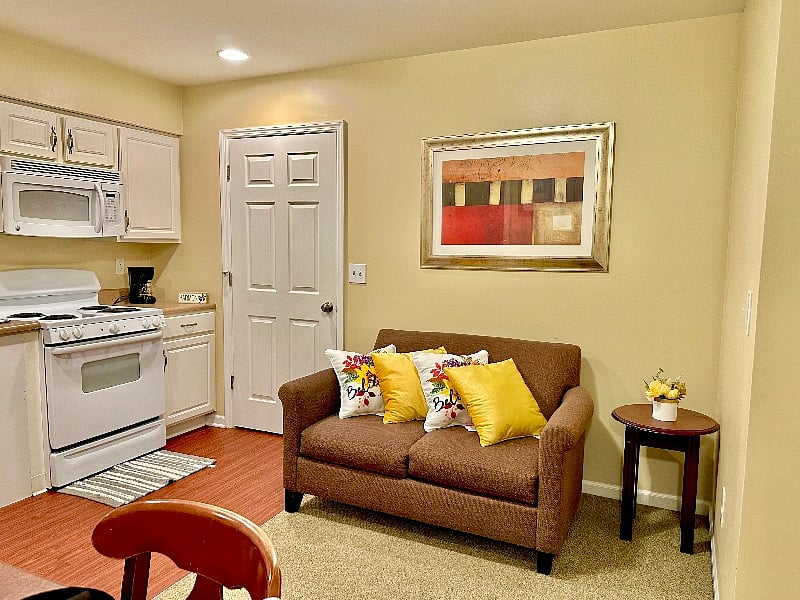 Furnished Finder property 561627_1 photo 7