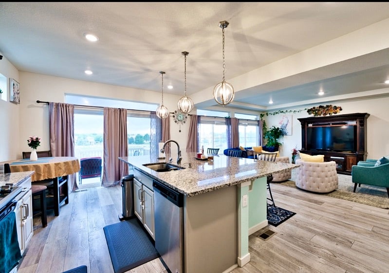 Furnished Finder property 561653_2 photo 6