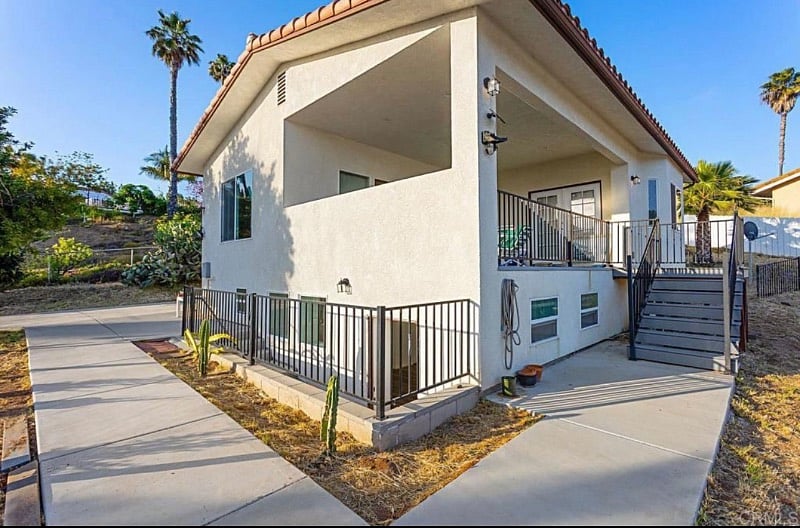 Furnished Finder property 561699_2 photo 6