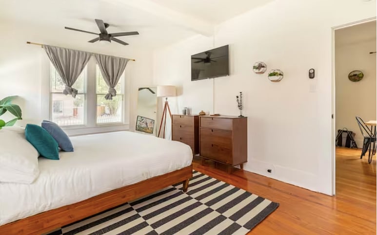 Furnished Finder property 561732_1 photo 10
