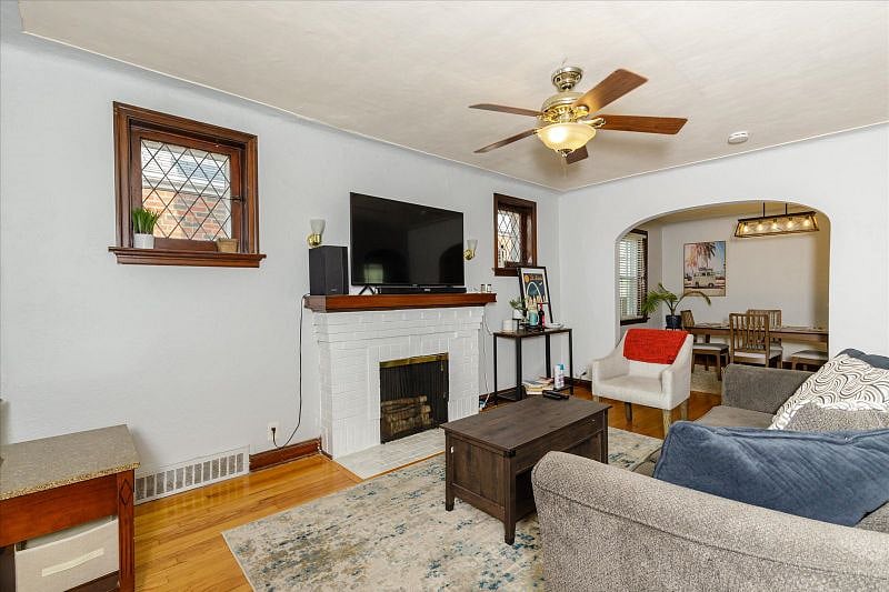 Furnished Finder property 561746_1 photo 3