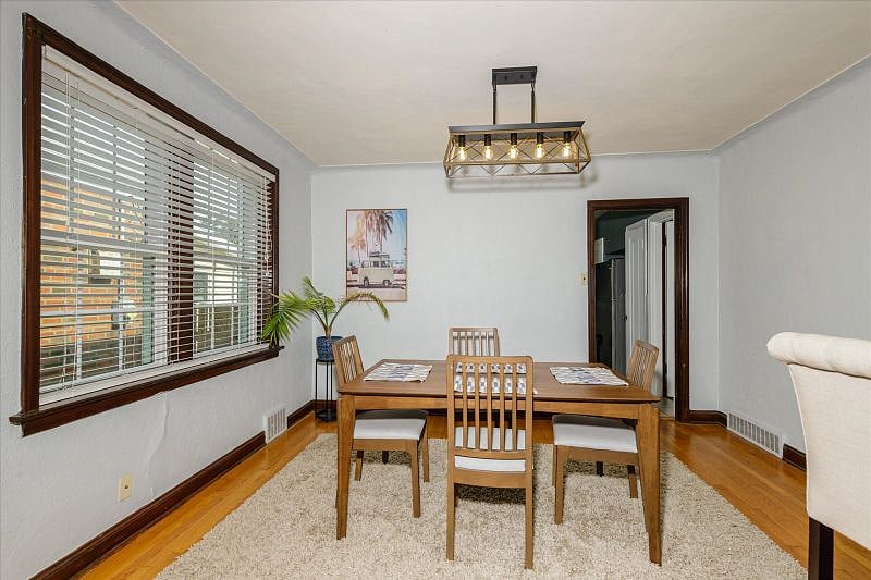 Furnished Finder property 561746_1 photo 4