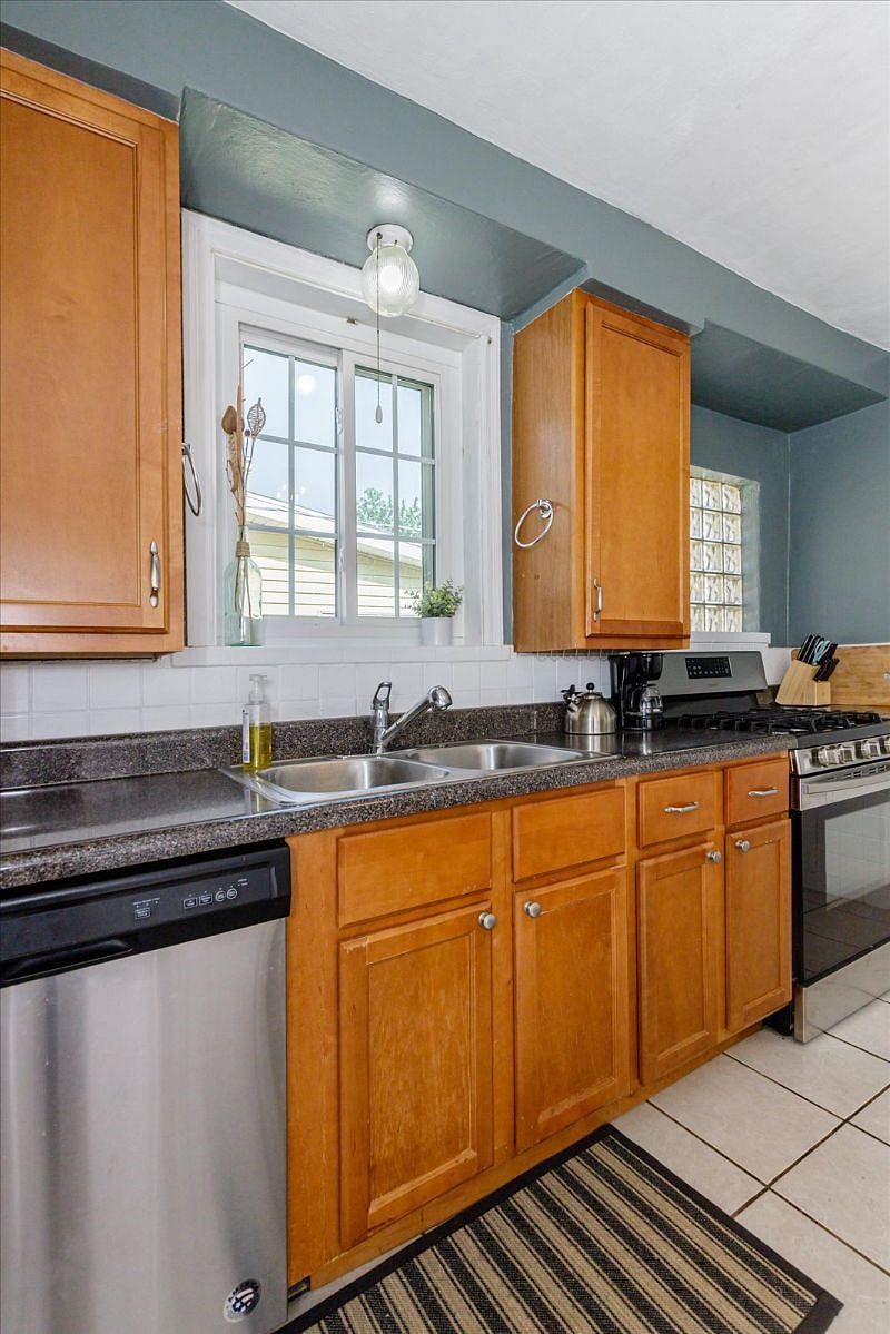 Furnished Finder property 561746_1 photo 14