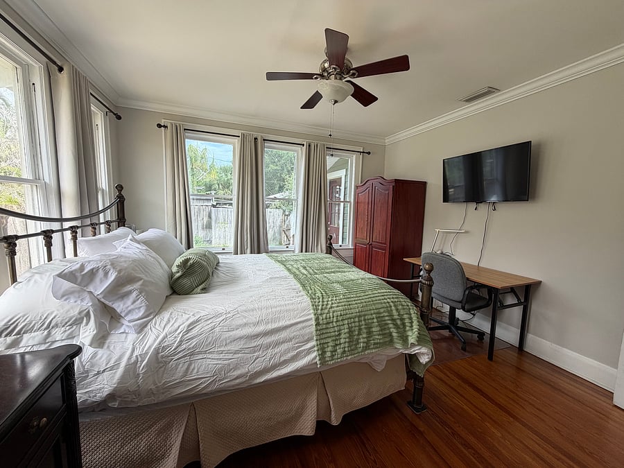 Furnished Finder property 561747_1 photo 17