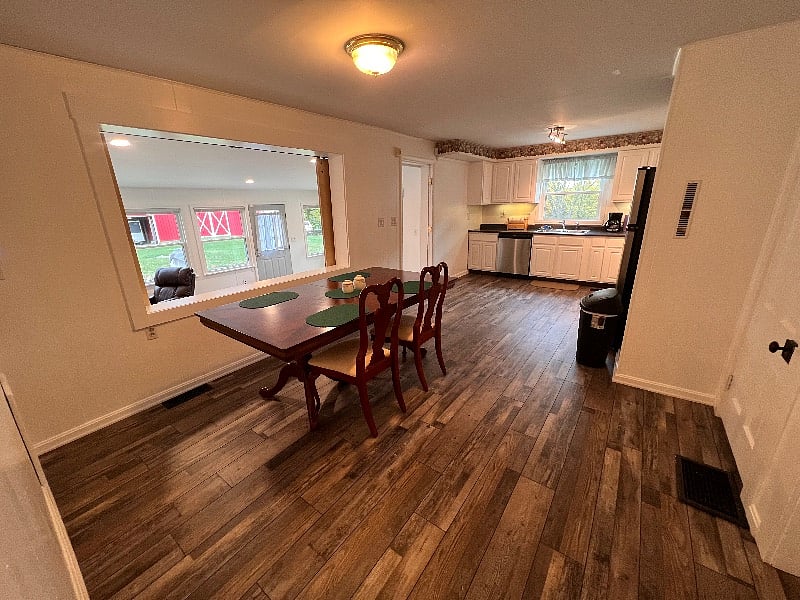Furnished Finder property 561751_1 photo 2
