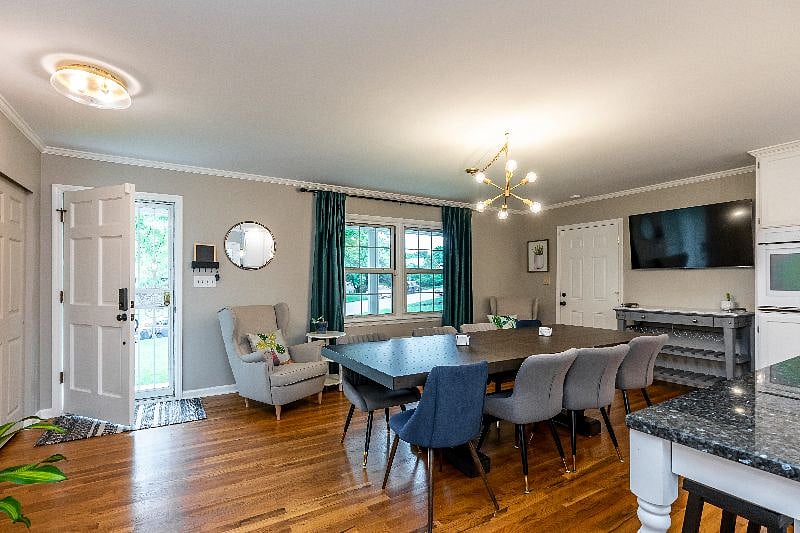 Furnished Finder property 561774_1 photo 3
