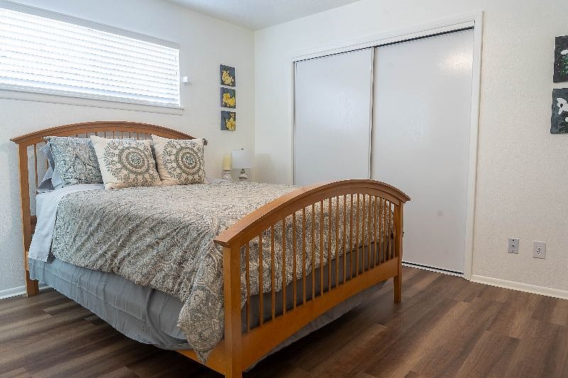 Furnished Finder property 561811_1 photo 11