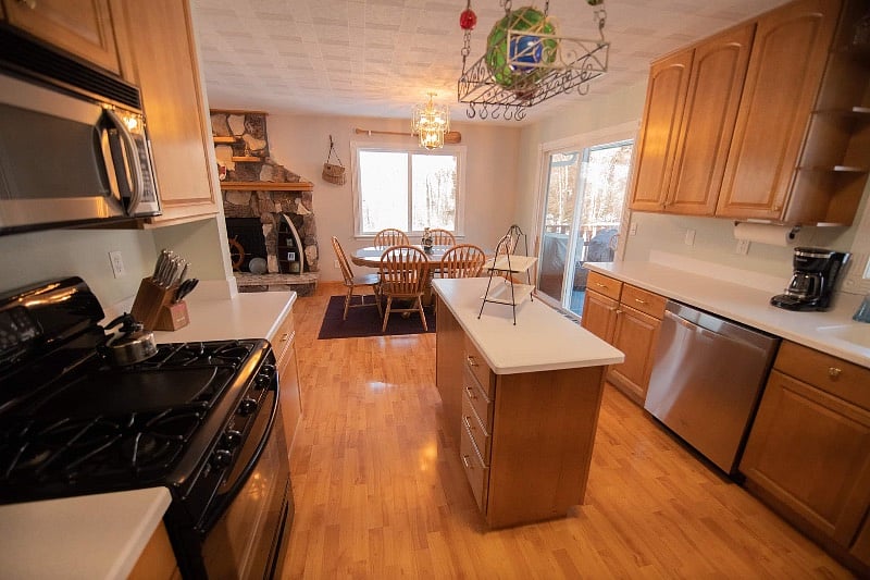 Kitchen - gas range