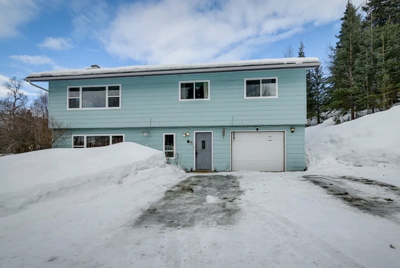 Winter wonderland - ample parking
