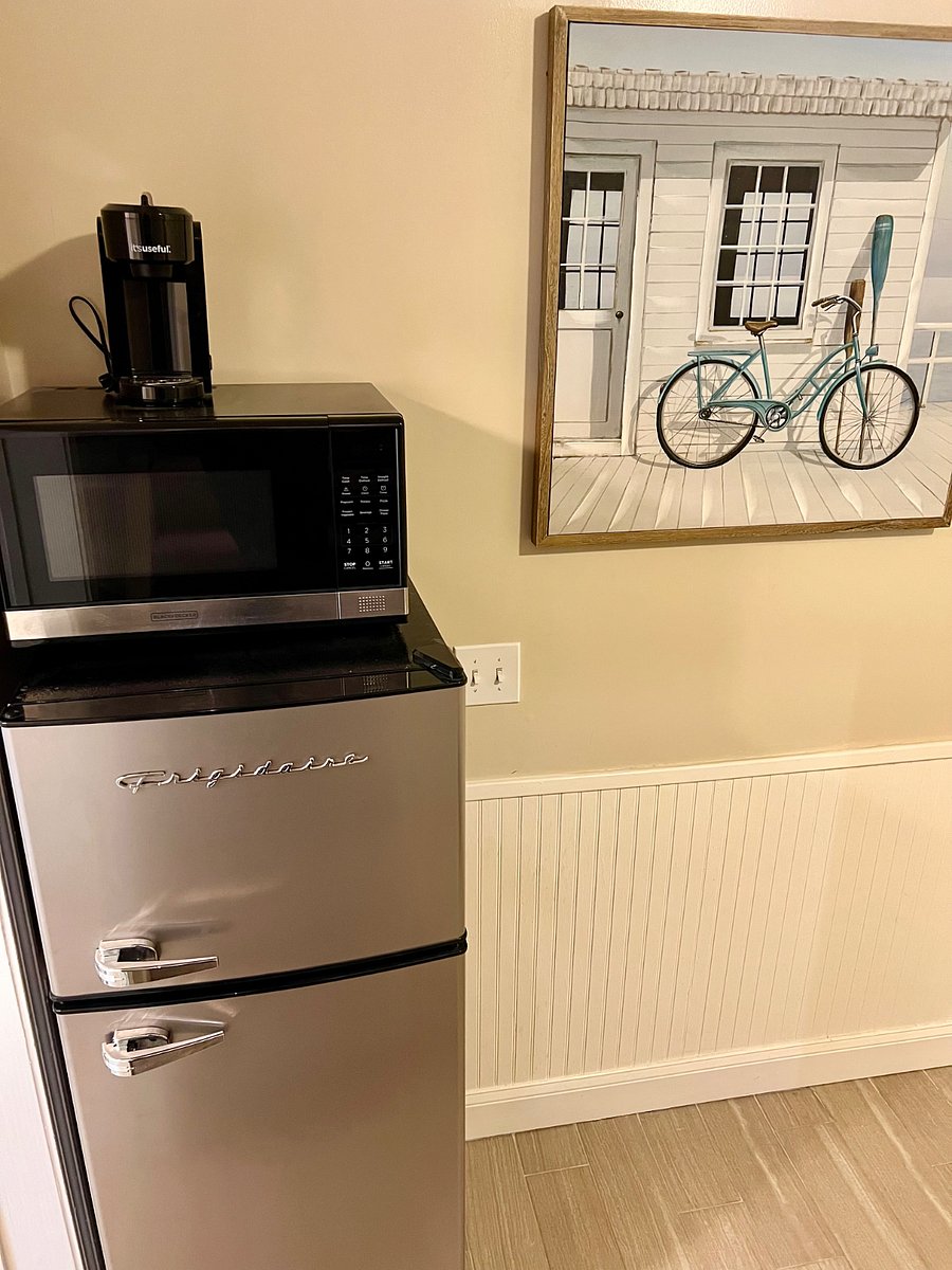 Kitchenette area