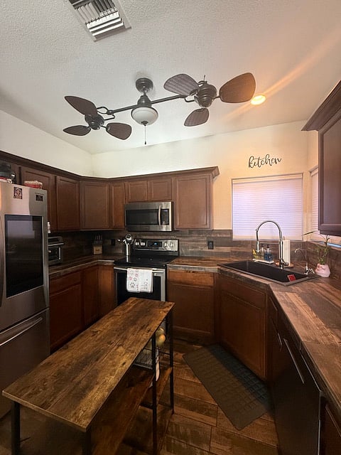 Furnished Finder property 561889_1 photo 12