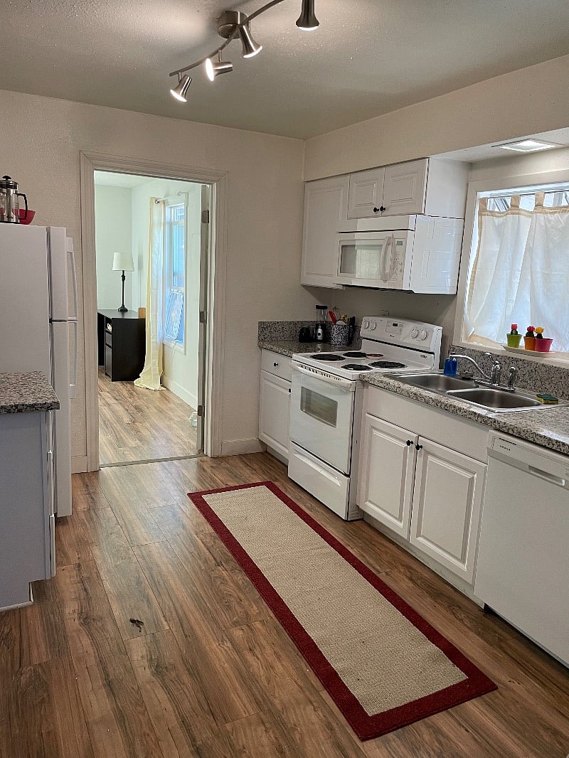 Furnished Finder property 561902_1 photo 8