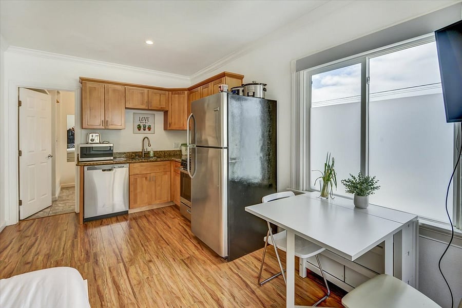 Furnished Finder property 561952_1 photo 6