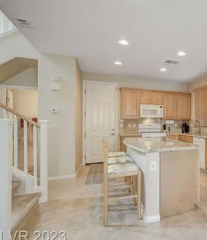 Furnished Finder property 561960_1 photo 4