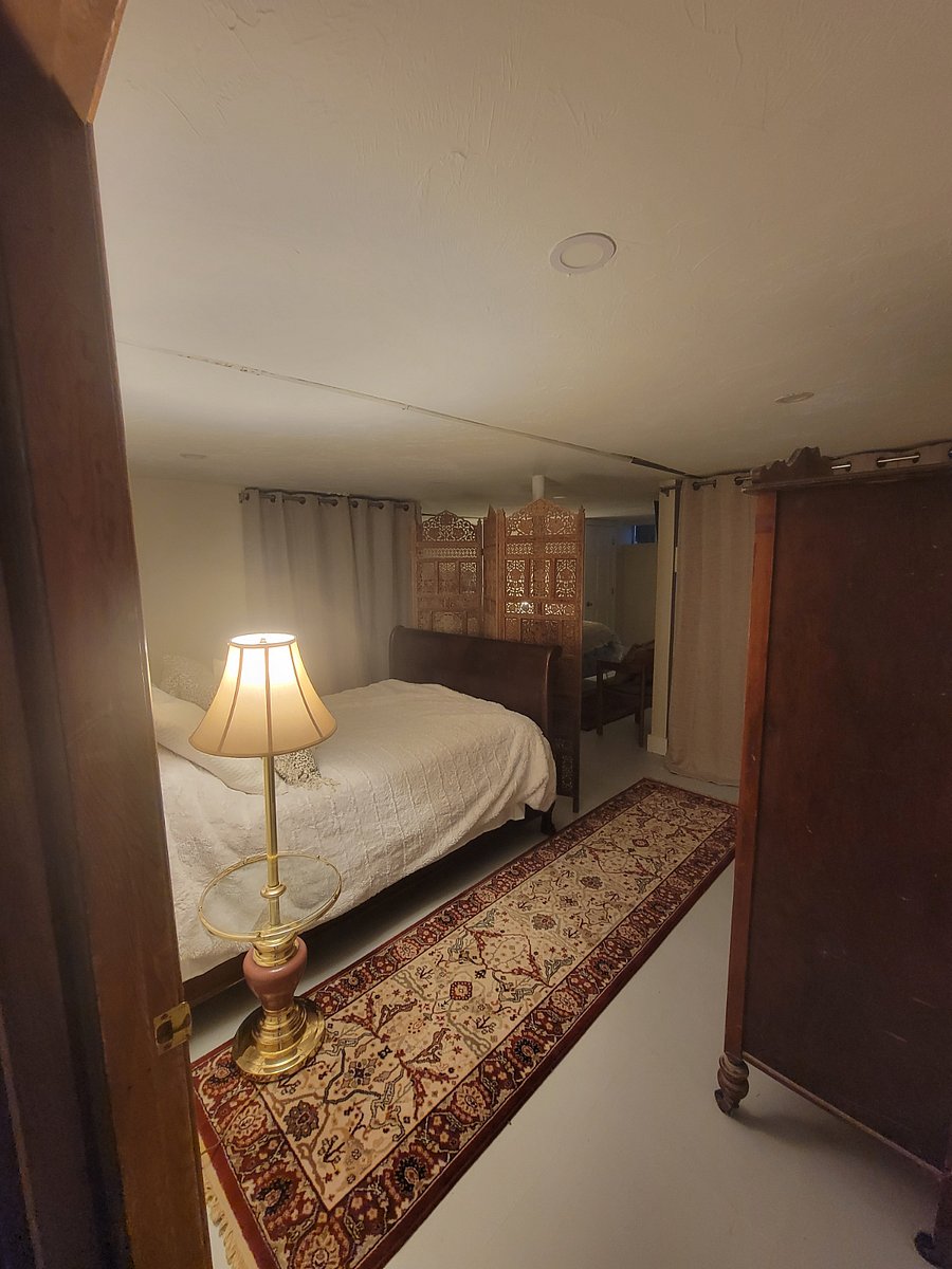 Furnished Finder property 562001_1 photo 25
