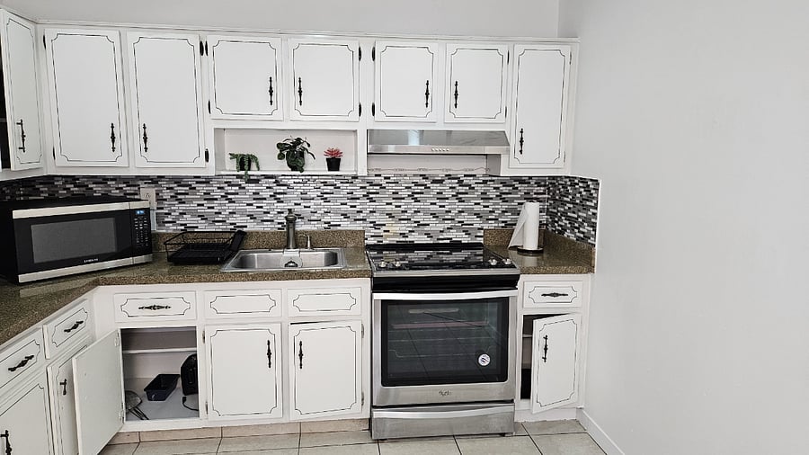 Furnished Finder property 562021_2 photo 3
