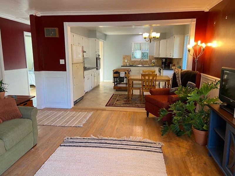 Furnished Finder property 562043_1 photo 7