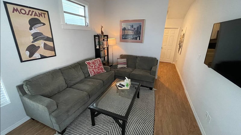 Furnished Finder property 562078_1 photo 2