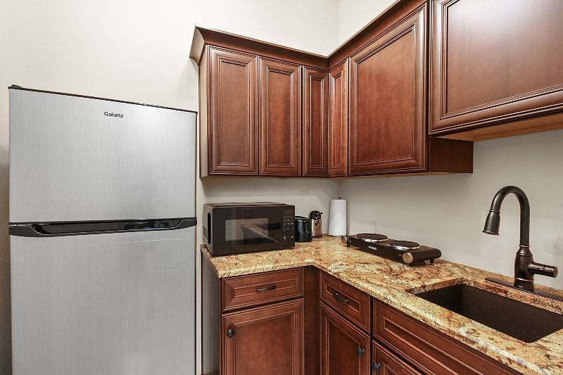 Furnished Finder property 562136_1 photo 6