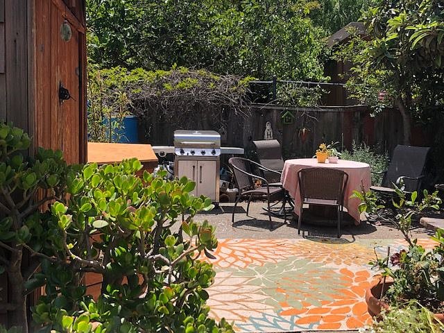 Furnished Finder property 562170_1 photo 22