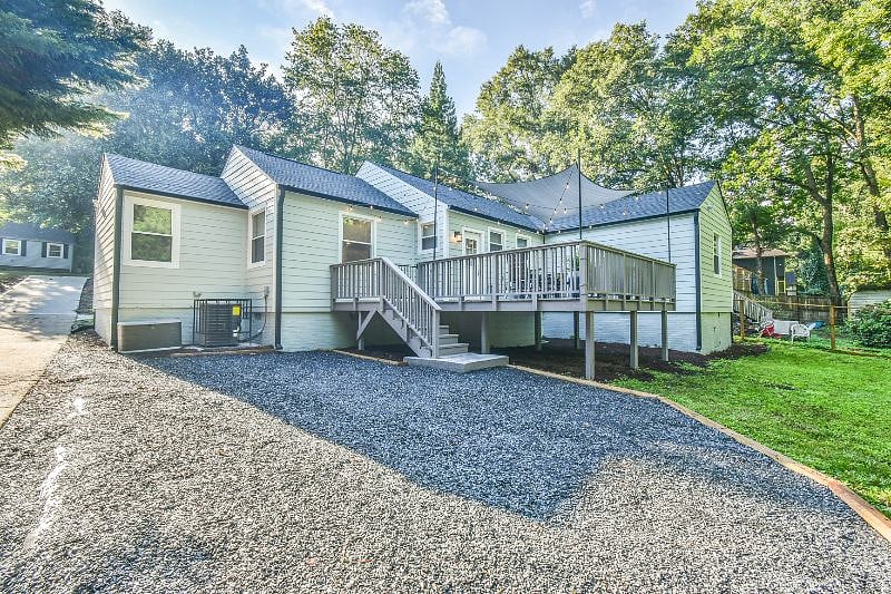 Furnished Finder property 562196_1 photo 12