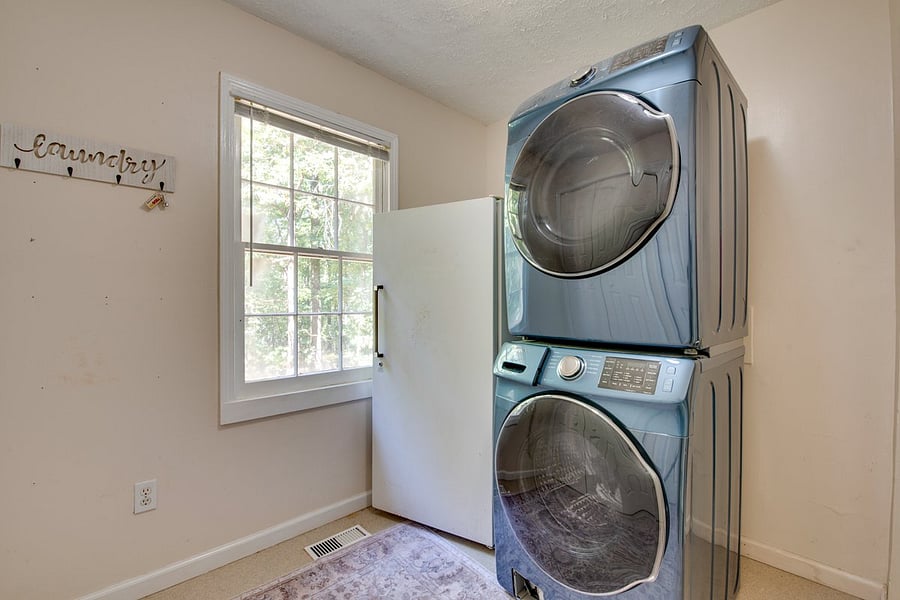 Furnished Finder property 562291_1 photo 22