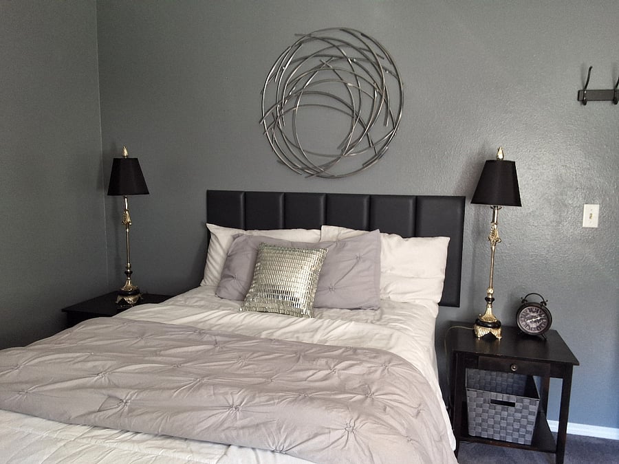 Third bedroom with full sized bed