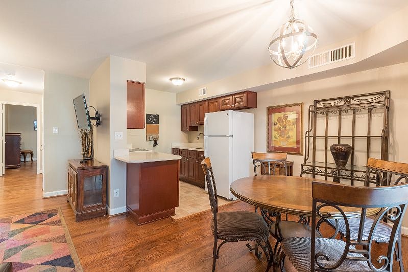 Furnished Finder property 562329_1 photo 7