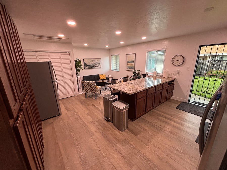 Furnished Finder property 562333_2 photo 13