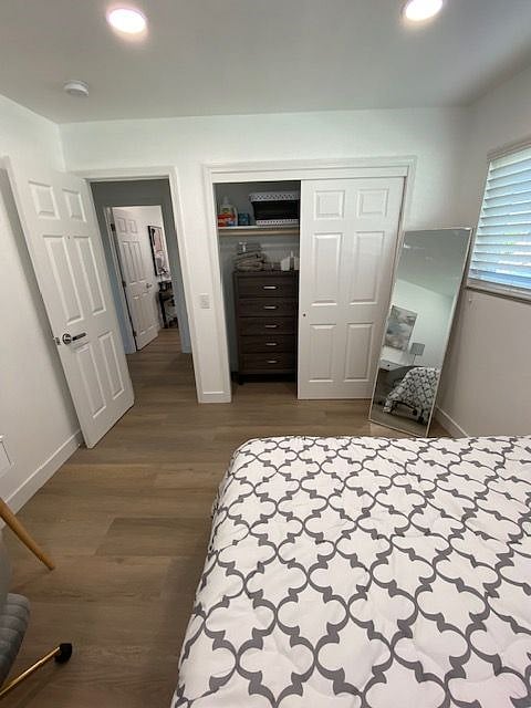 room view from back wall, facing closet and hallway