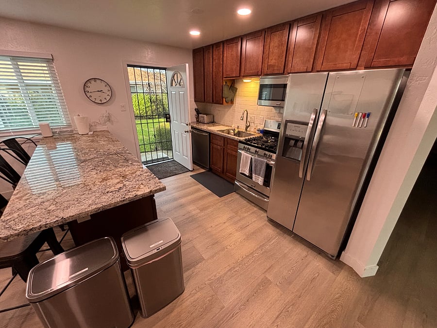 Furnished Finder property 562333_4 photo 14