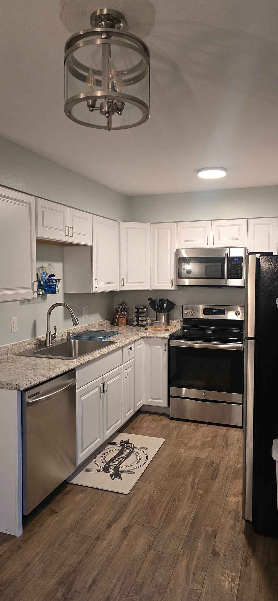 Furnished Finder property 562357_2 photo 5