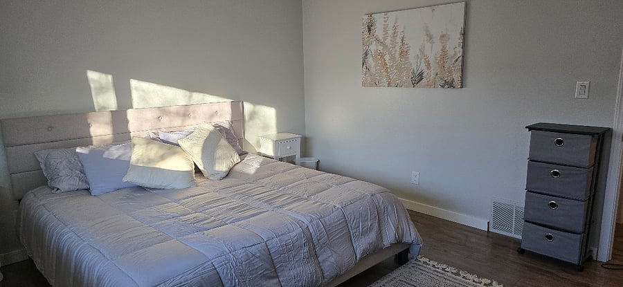Furnished Finder property 562357_2 photo 8