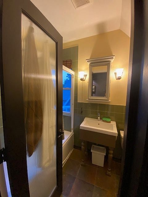 Furnished Finder property 562392_1 photo 30