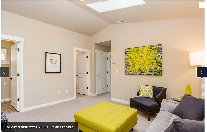 UPSTAIRS LOFT